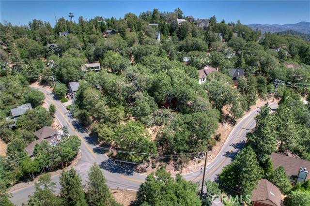 Lake Arrowhead, CA 92352,27588 Matterhorn Drive