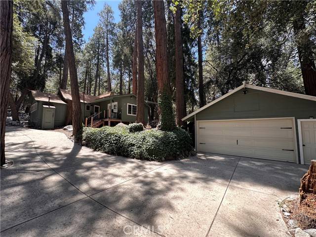 Forest Falls, CA 92339,40180 Valley Of The Falls Drive