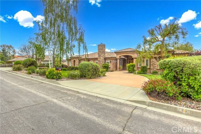 Yucaipa, CA 92399,11336 Oak Hill Lane