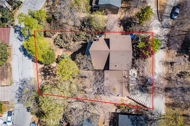Lake Arrowhead, CA 92352,1411 Sequoia Drive