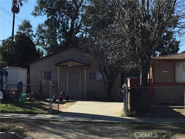 Beaumont, CA 92223,207 E 5th Street