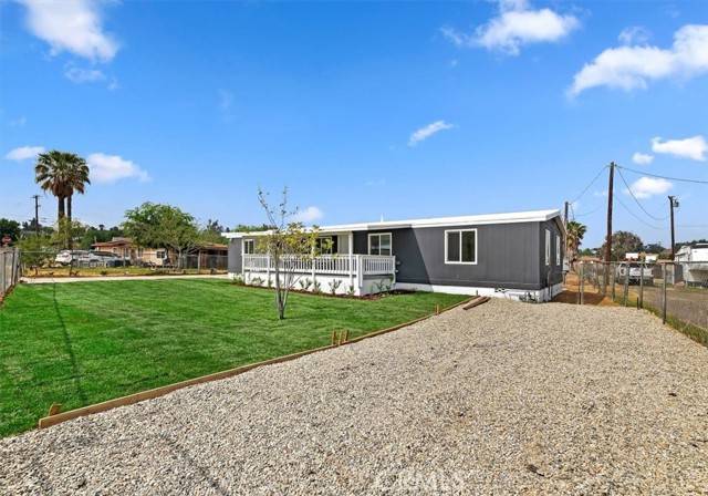 Jurupa Valley, CA 92509,5145 Poinsetta Place
