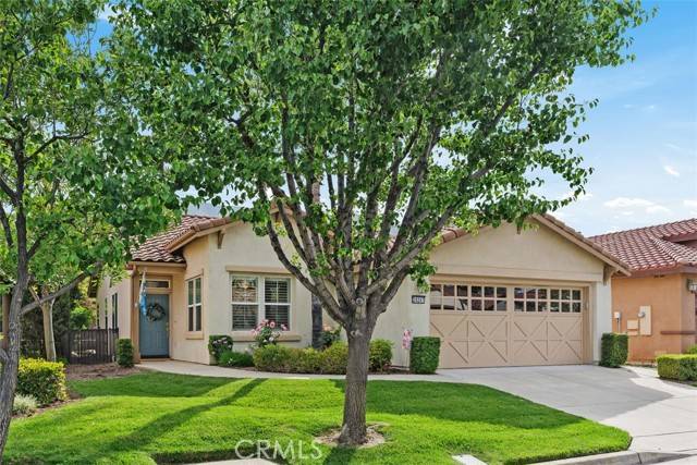 Corona, CA 92883,24247 Songsparrow Lane