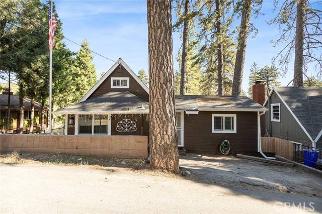 Crestline, CA 92325,22864 Alder Lane