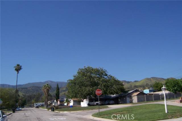 San Bernardino, CA 92404,5493 Elm Avenue