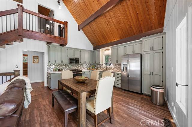 Lake Arrowhead, CA 92352,635 Grass Valley Road