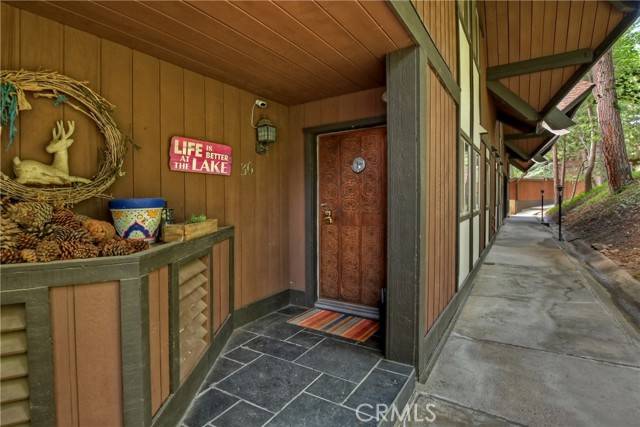 Lake Arrowhead, CA 92352,966 Willow Creek Road