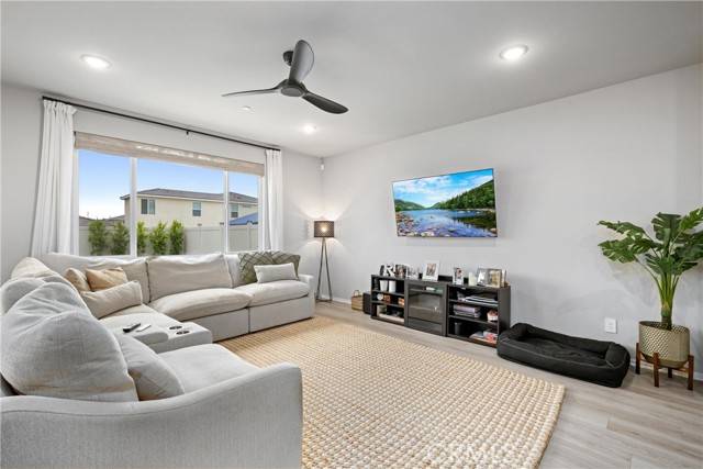 Redlands, CA 92374,1001 Pomelo Avenue