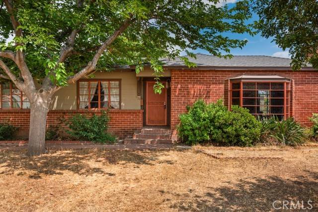 Corona, CA 92882,1131 S Vicentia Avenue