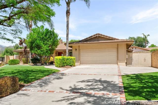 Claremont, CA 91711,2324 Dana Court