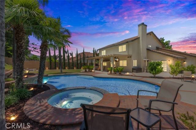 Corona, CA 92882,1188 Old Hickory Road