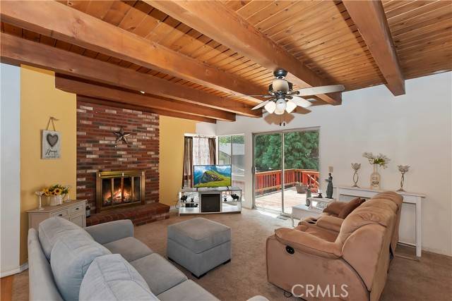 Running Springs, CA 92382,30997 Wild Oak Drive