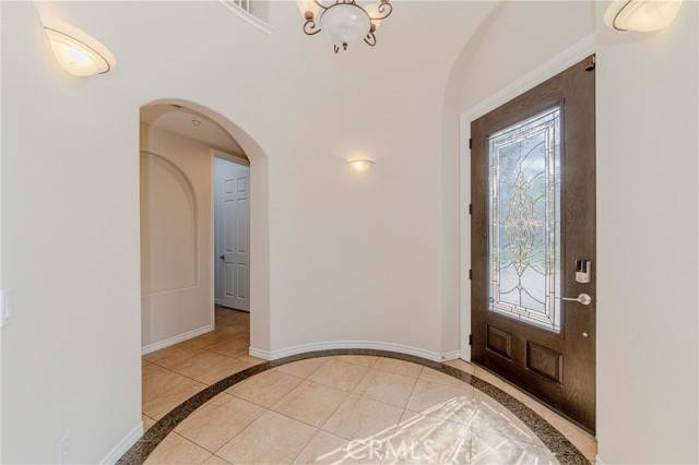 Redlands, CA 92373,211 Franklin Avenue