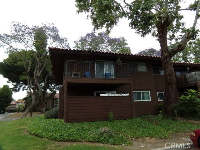 Corona, CA 92882,1598 Border Avenue #H
