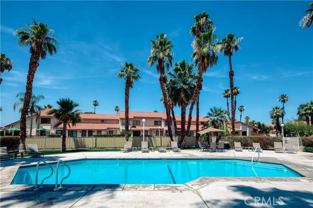 Palm Springs, CA 92264,6054 Montecito Drive #5