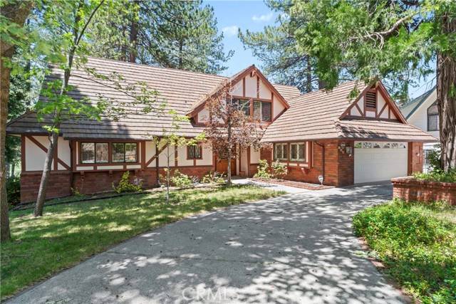 Lake Arrowhead, CA 92352,524 Golf Course Road