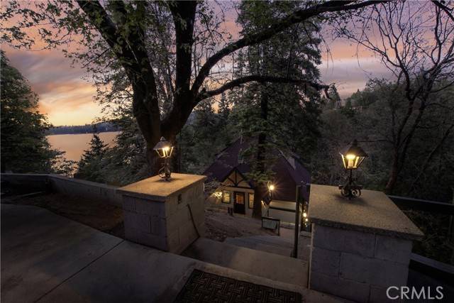 Lake Arrowhead, CA 92352,362 Ca-173