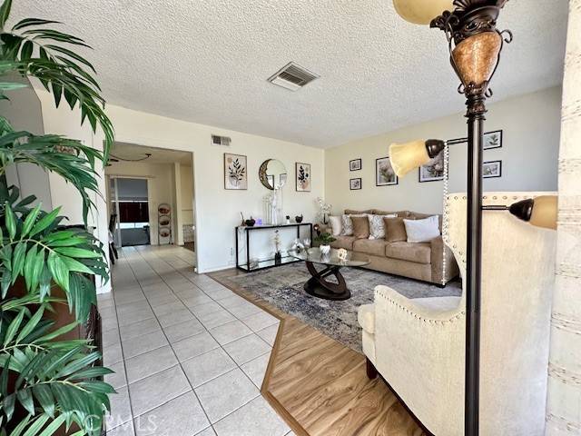 Highland, CA 92346,27441 Villa Avenue