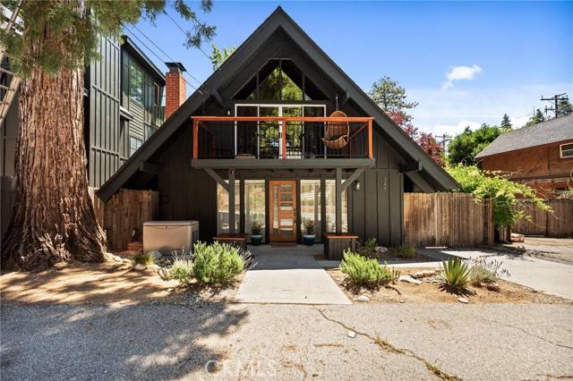 Lake Arrowhead, CA 92352,345 Maple Drive