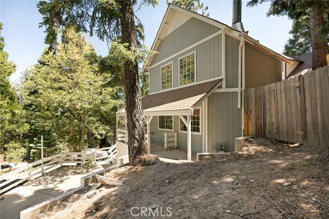 Twin Peaks, CA 92391,531 Rose Lane
