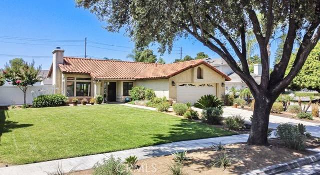 Redlands, CA 92374,20 Waters Court