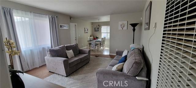 Rialto, CA 92376,1083 Lorraine Place