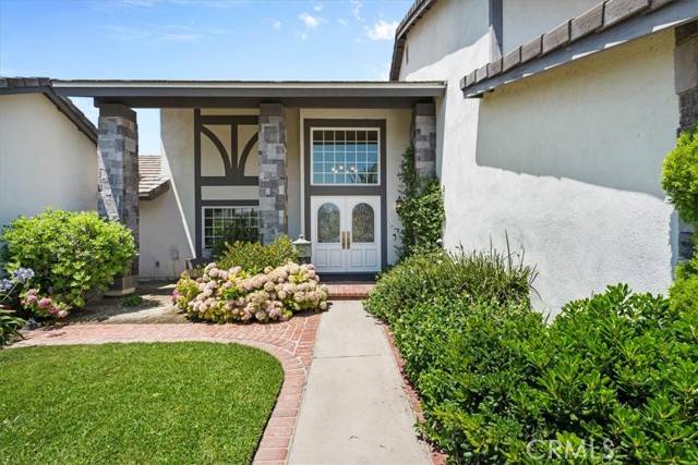Yorba Linda, CA 92886,20709 Calle Pera