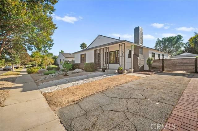 Van Nuys (los Angeles), CA 91405,7059 Cantaloupe Avenue