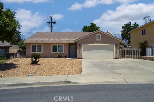 Beaumont, CA 92223,856 Liam Way