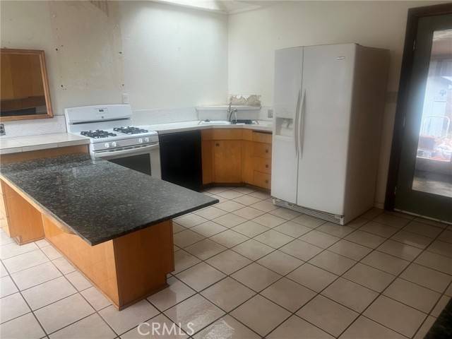 Crestline, CA 92325,196 Meadow Lane