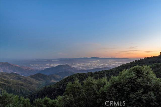 Lake Arrowhead, CA 92385,28527 Willow Road