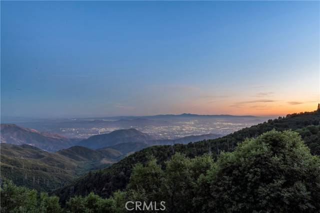 Lake Arrowhead, CA 92385,28527 Willow Road