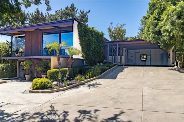 Redlands, CA 92373,1653 W Cypress Avenue