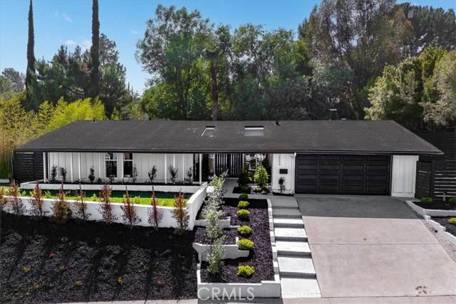 Granada Hills (los Angeles), CA 91344,12009 Dresden Place