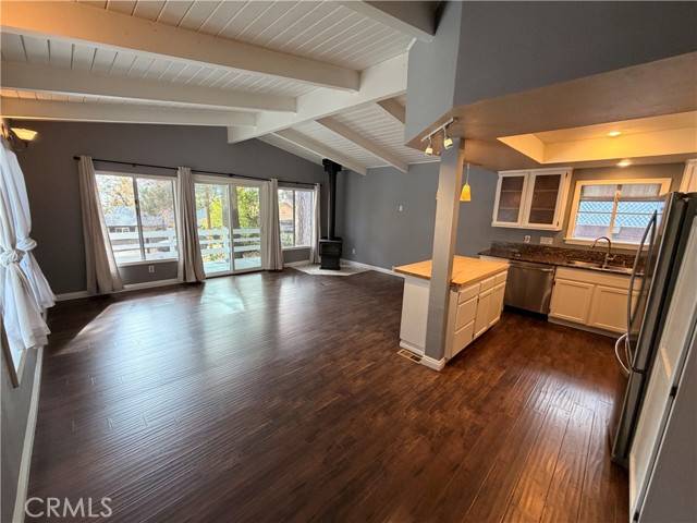 Running Springs, CA 92382,31014 Glen Oak Drive