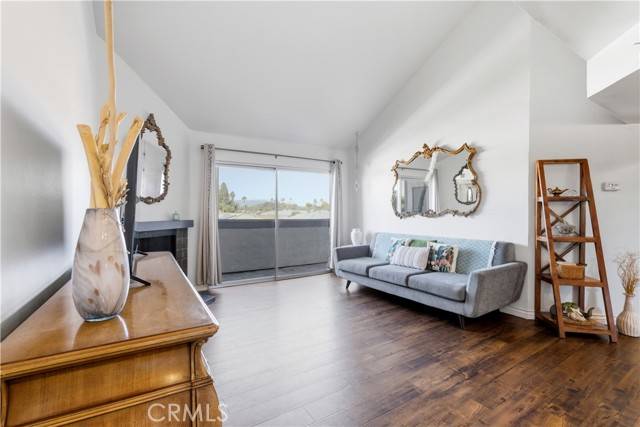 Winnetka (los Angeles), CA 91306,20253 Keswick St #326