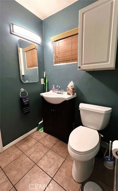 Palm Springs, CA 92264,583 Calle Abronia #B