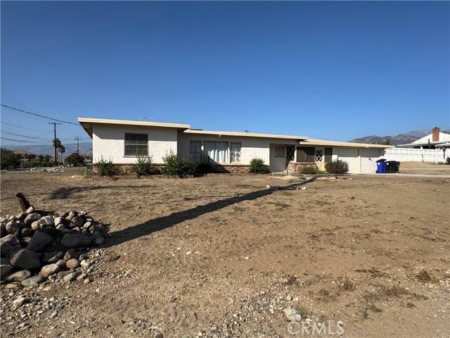 Mentone, CA 92359,2209 E Colton