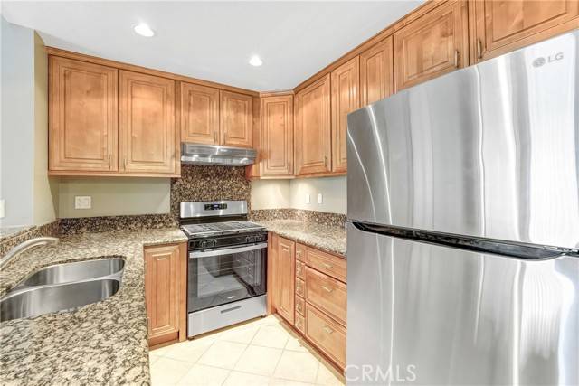 Canyon Country (santa Clarita), CA 91351,18802 Mandan #912