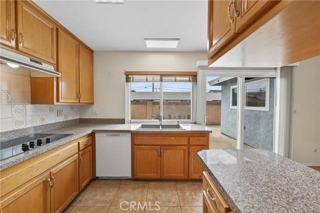 Buena Park, CA 90620,7430 El Rosal Circle