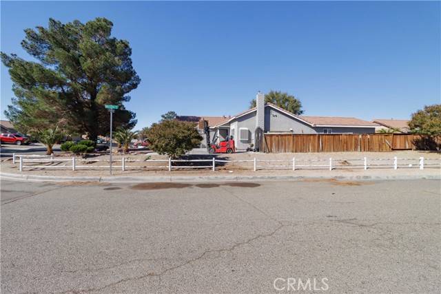 Adelanto, CA 92301,10770 Plainfield