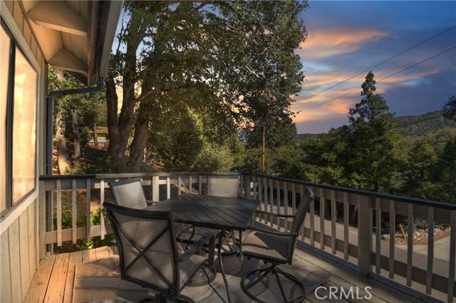 Crestline, CA 92325,198 E Zermatt