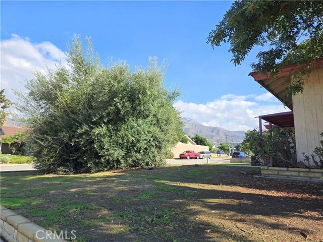 San Bernardino, CA 92404,25845 Holly Vista