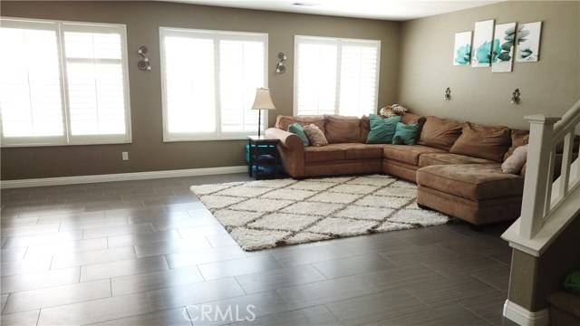 Corona, CA 92882,2340 Talbot Circle