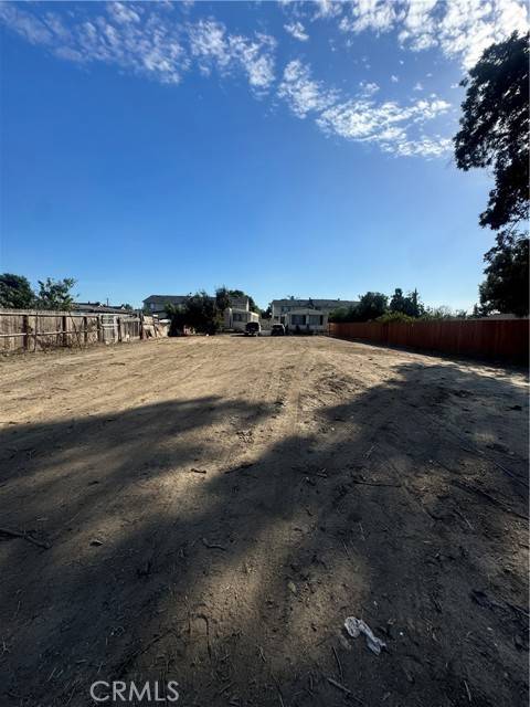 Compton, CA 90222,2444 E 124th Street