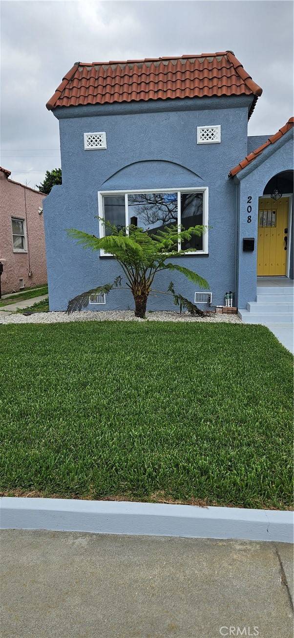 Compton, CA 90221,208 S Burris Avenue