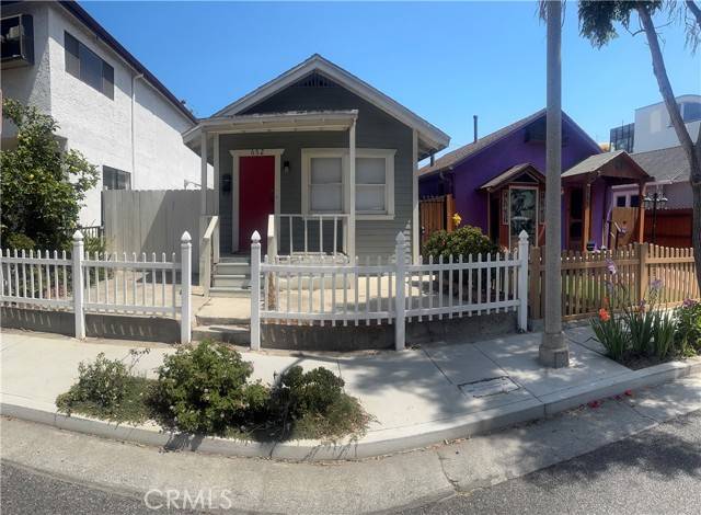 Santa Monica, CA 90405,652 Navy Street