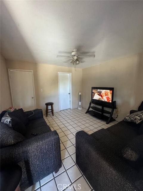 Lynwood, CA 90262,12542 Waldorf