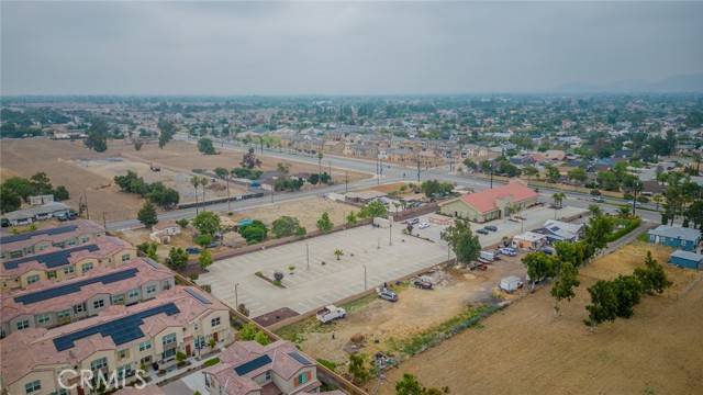 Fontana, CA 92336,16252 Baseline Avenue