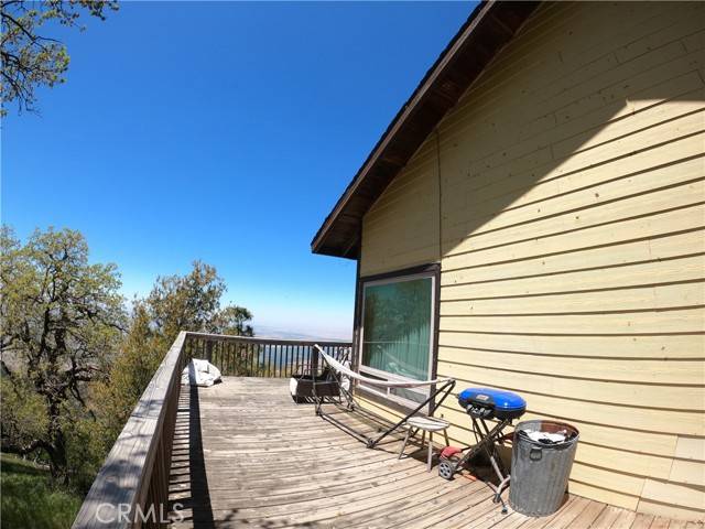 Tehachapi, CA 93561,28200 Deertrail Drive